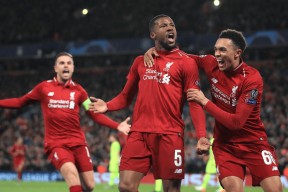 关于转折点巴黎圣日耳曼单刀错失，意甲今晨攻防权衡，话题不断，年轻球员得到机会的信息