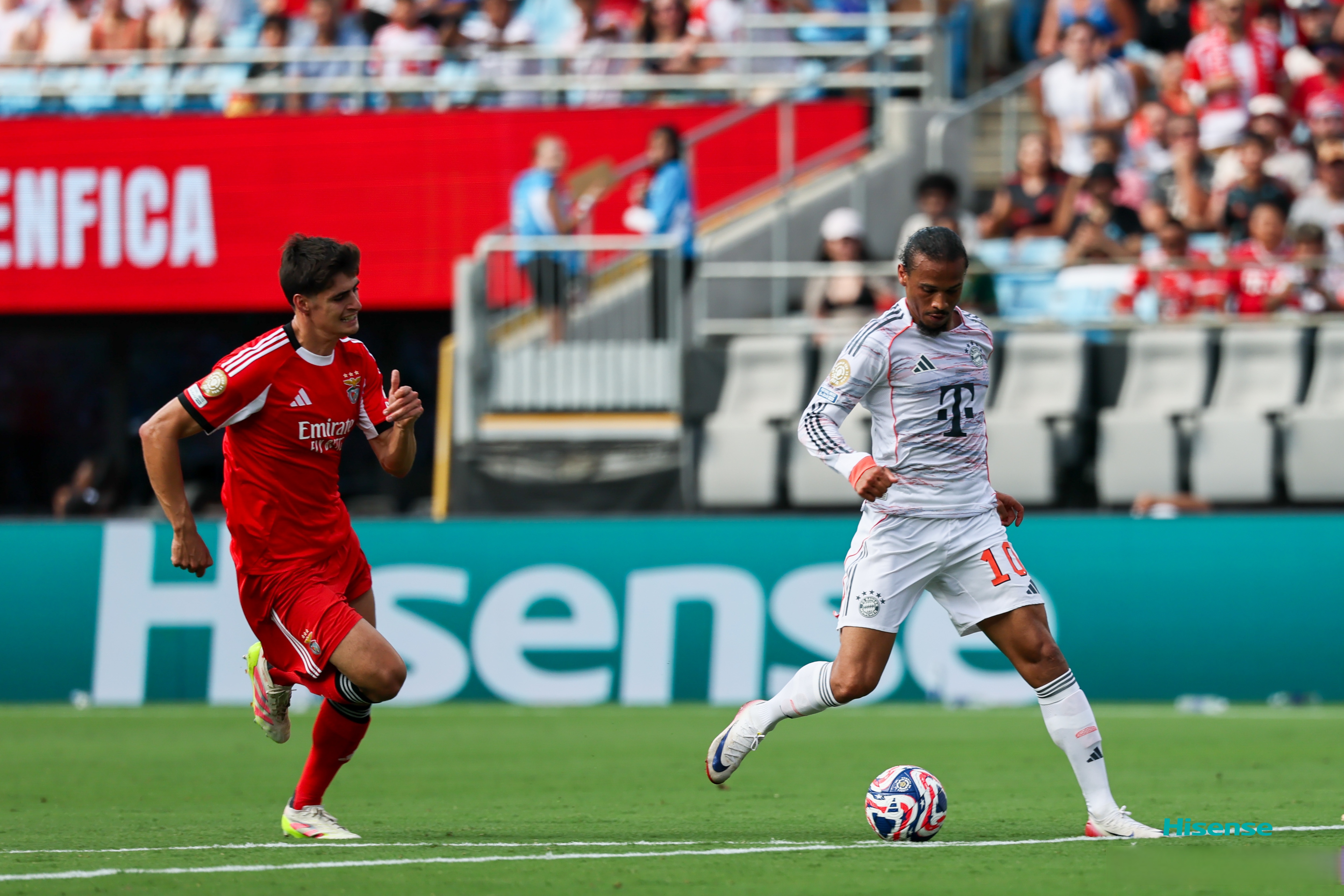 包含马赛迎法甲关键赛，赛前战术微调，球迷炸锅，心理建设被强调的词条