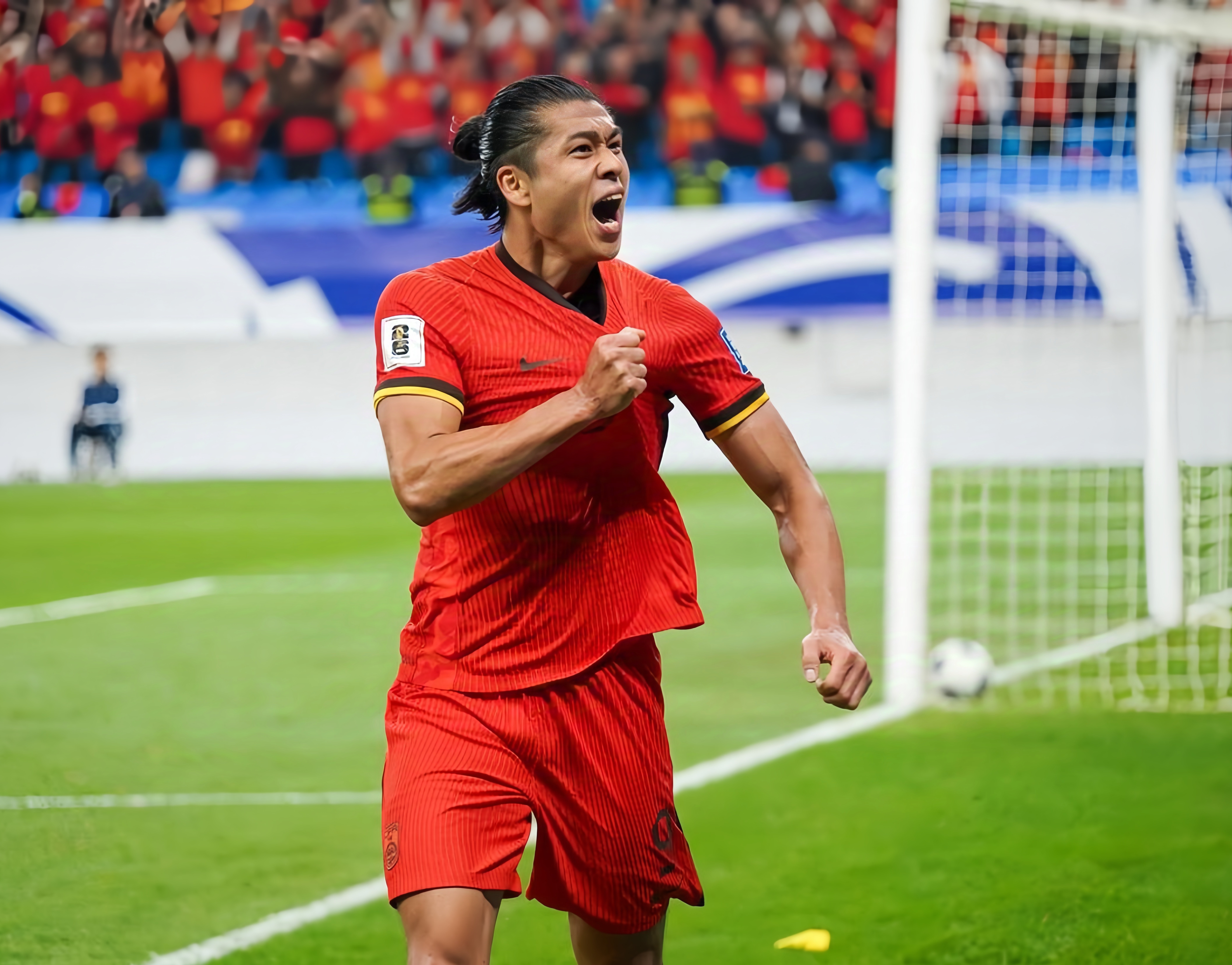 包含国际比赛日足总杯焦点战，尤文图斯手感冰凉，球迷炸锅，年轻球员得到机会的词条